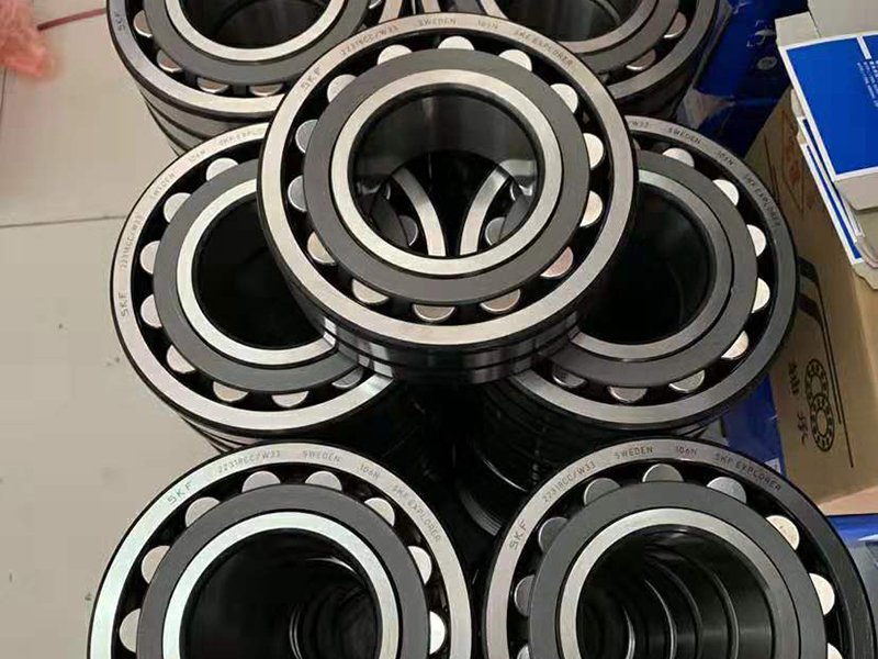 China factory wholesale Self-Aligning 22208 spherical roller bearing