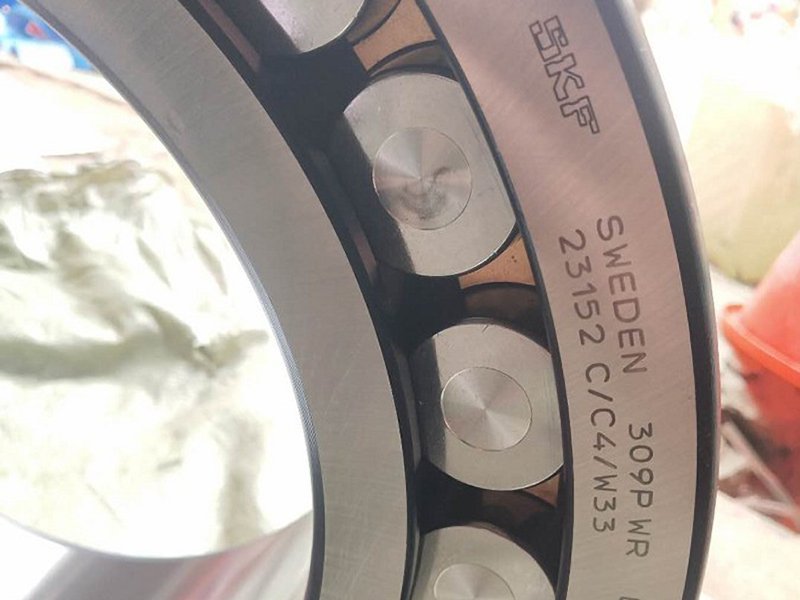 SKF 23152CA CC spherical roller bearing