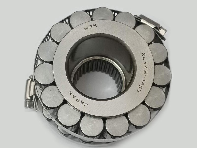 NSK Double Row Eccentric Cylindrical Roller Bearing NSK 2LV45-1AG
