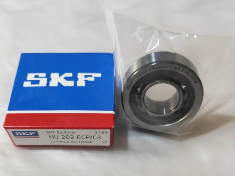 SKF NU212ECP cylindrical roller bearing